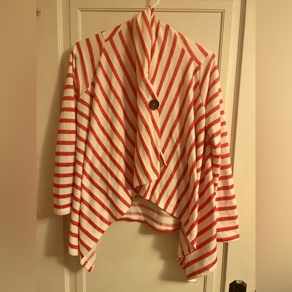 Soft cotton cardigan. Size M Orange & White stripe with pretty wooden button